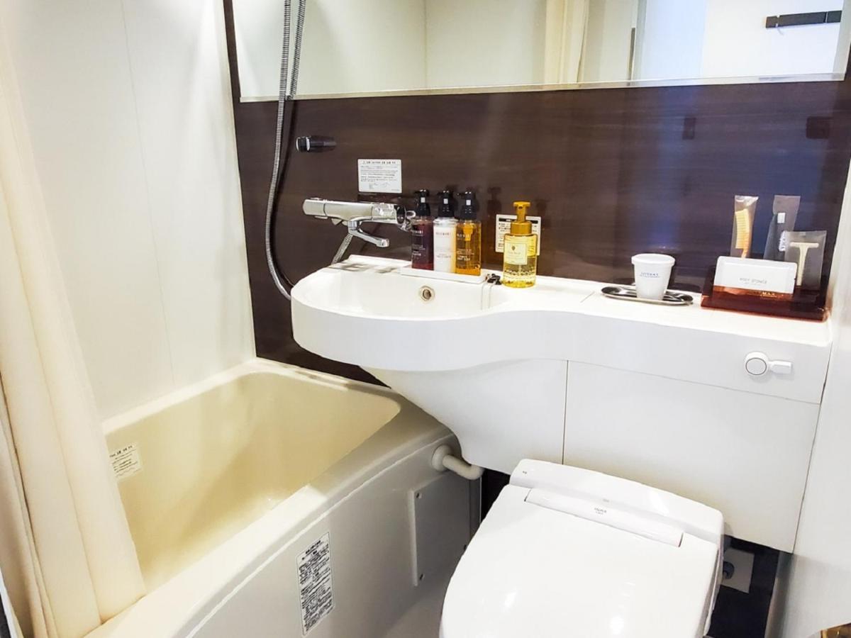 Hotel Livemax Yokohama Stadium Mae Экстерьер фото