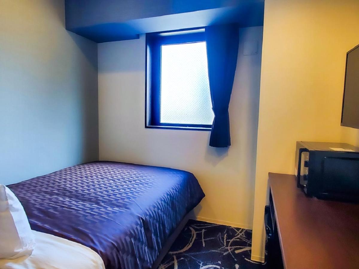 Hotel Livemax Yokohama Stadium Mae Экстерьер фото